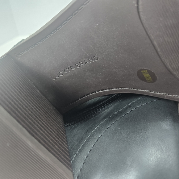 *NWOT* Lucky Brand Olliner Platform Chunky Heeled Black Boots Size 8.5 Women's - Picture 11 of 12